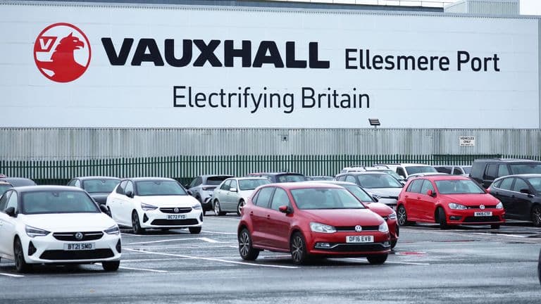 Stellantis meets electric vehicle target despite criticising the goal and closing its Luton plant