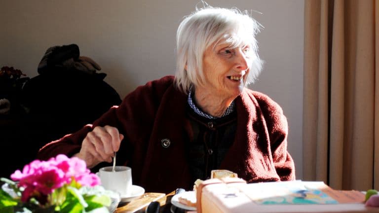 Topsy And Tim author Jean Adamson dies at the age of 96