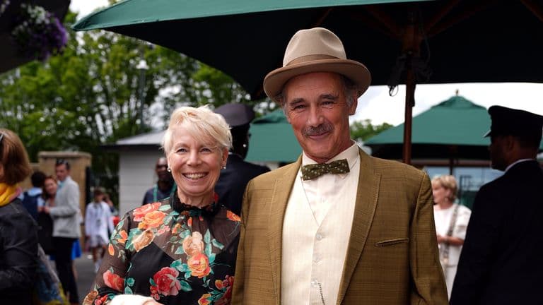 Director Claire van Kampen dies on husband Mark Rylance