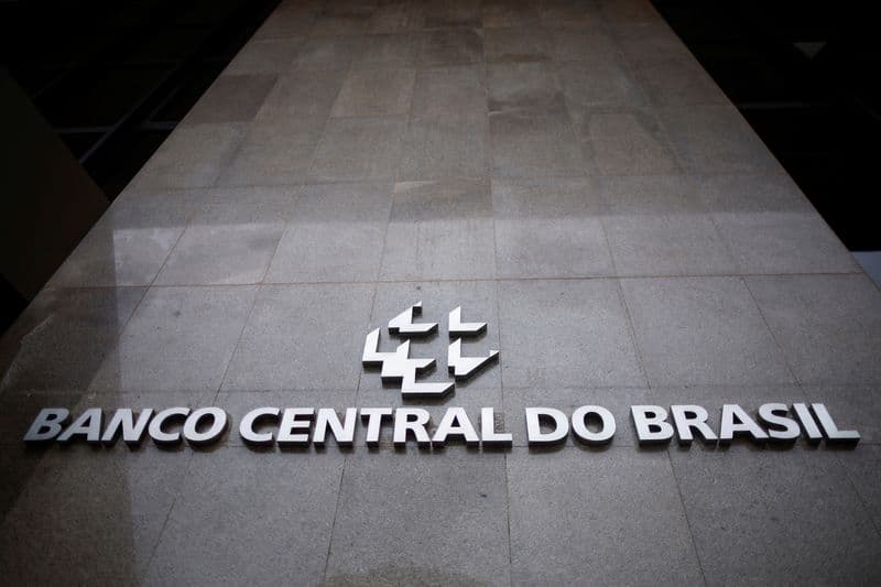 Brazil central bank director flags fiscal risks despite 2024 target likely met