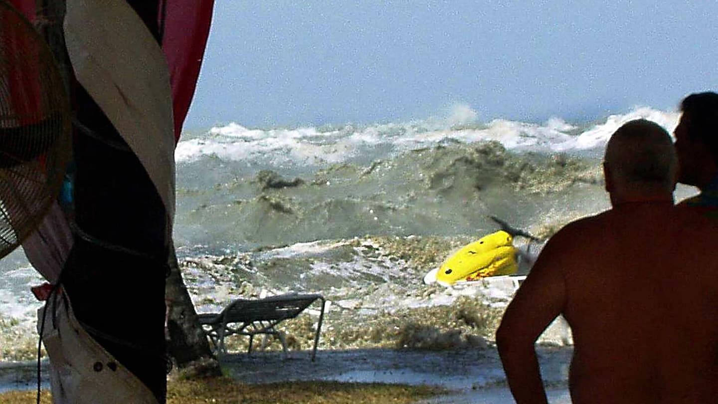The 2004 tsunami killed hundreds of thousands. Are we better prepared now?