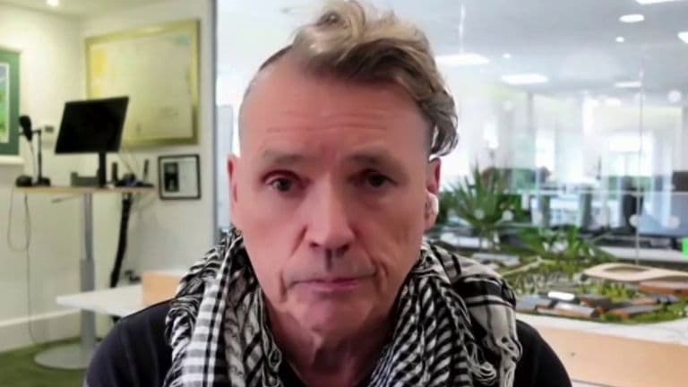 Vince accuses Guardian owner of
