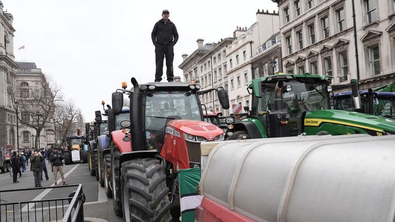 Rhetoric rises in farmer inheritance tax row – with neither side seemingly prepared to budge