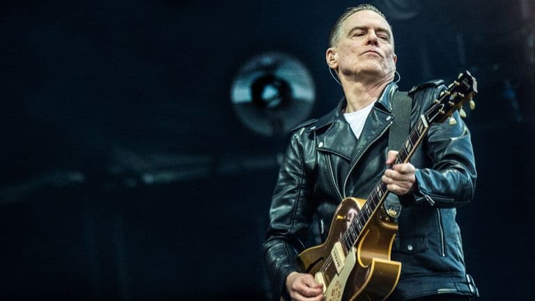 Bryan Adams forced to cancel concert due to