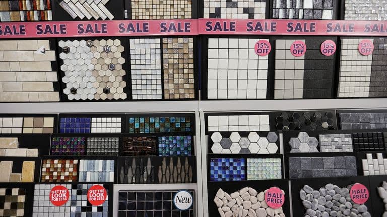 Topps Tiles