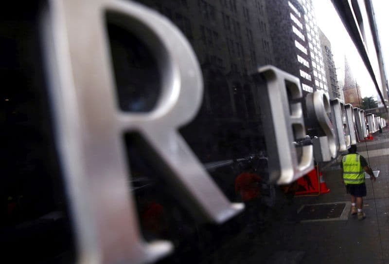 Australia central bank pondered scenarios for rate changes at Nov meeting By Reuters