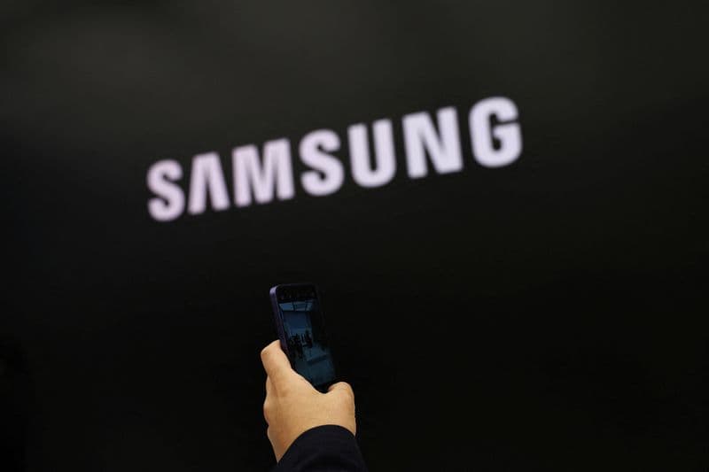 Samsung Electronics plans $7.2 billion buyback to boost shareholder value By Reuters