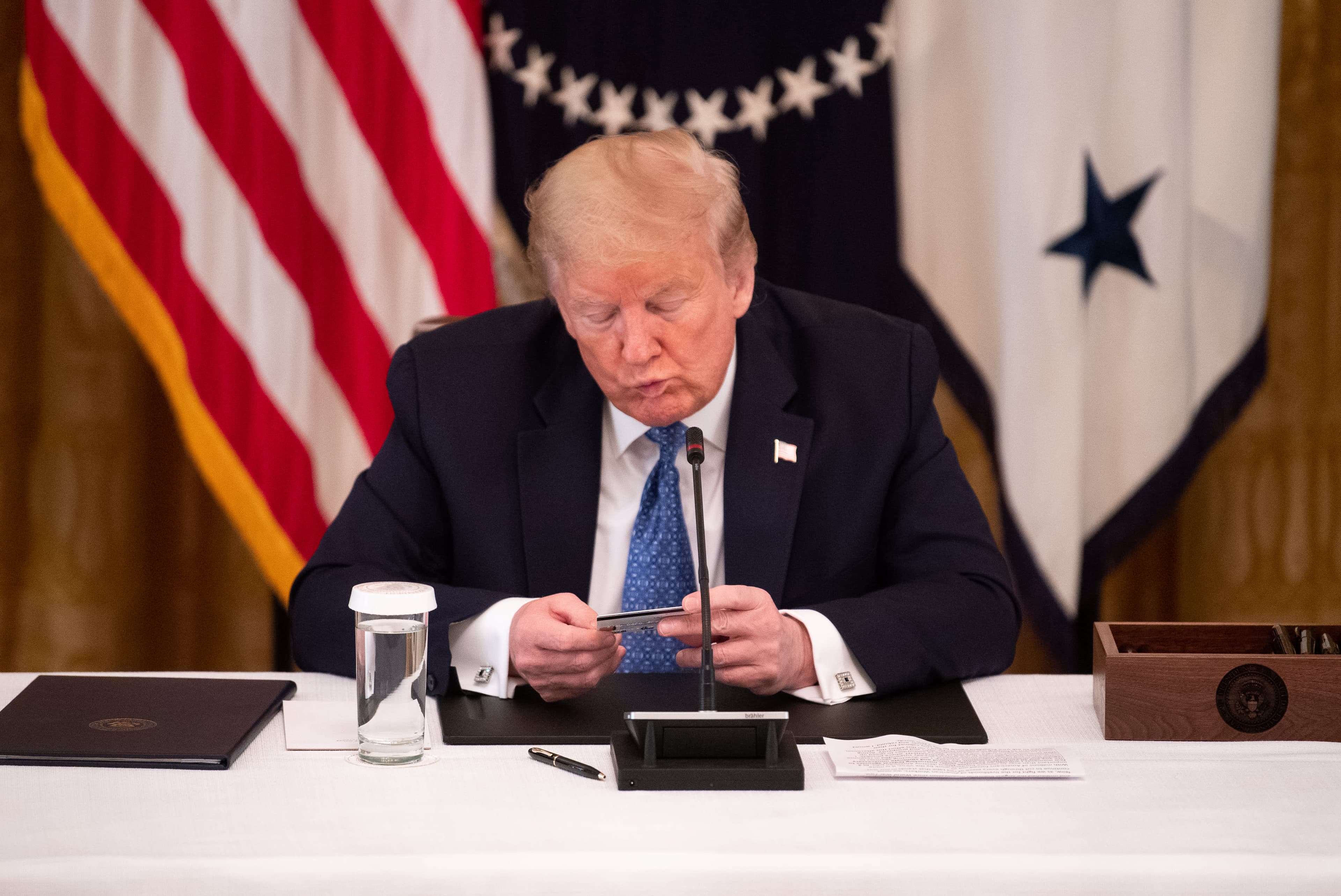 Trump's coin sale misses early targets as crypto project's website crashes