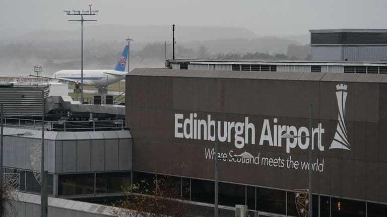 Edinburgh Airport fuel tanker workers call off Christmas strike