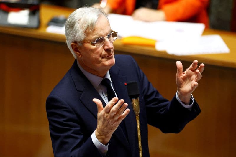 Budget woes put French borrowing costs equal with crisis-scarred Greece By Reuters