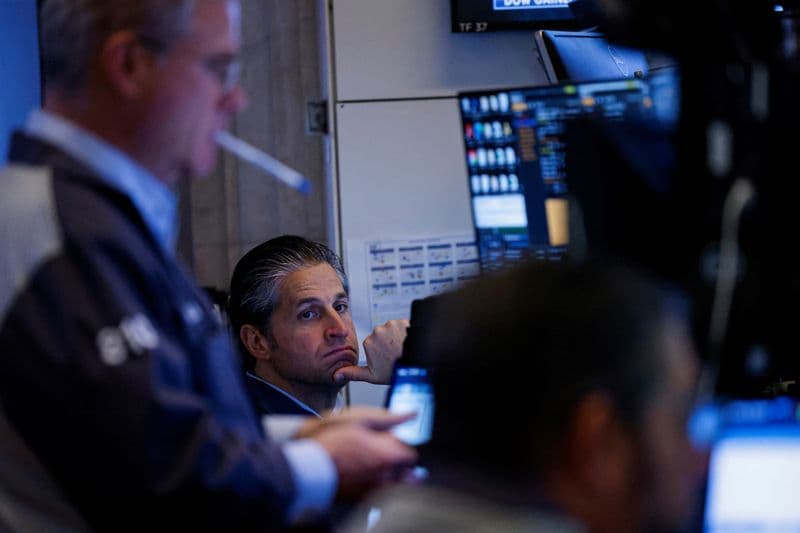 Futures move higher after November payrolls data