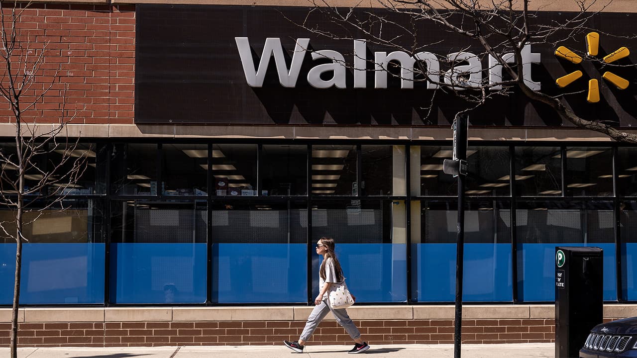 Walmart to cut about 1,500 corporate jobs