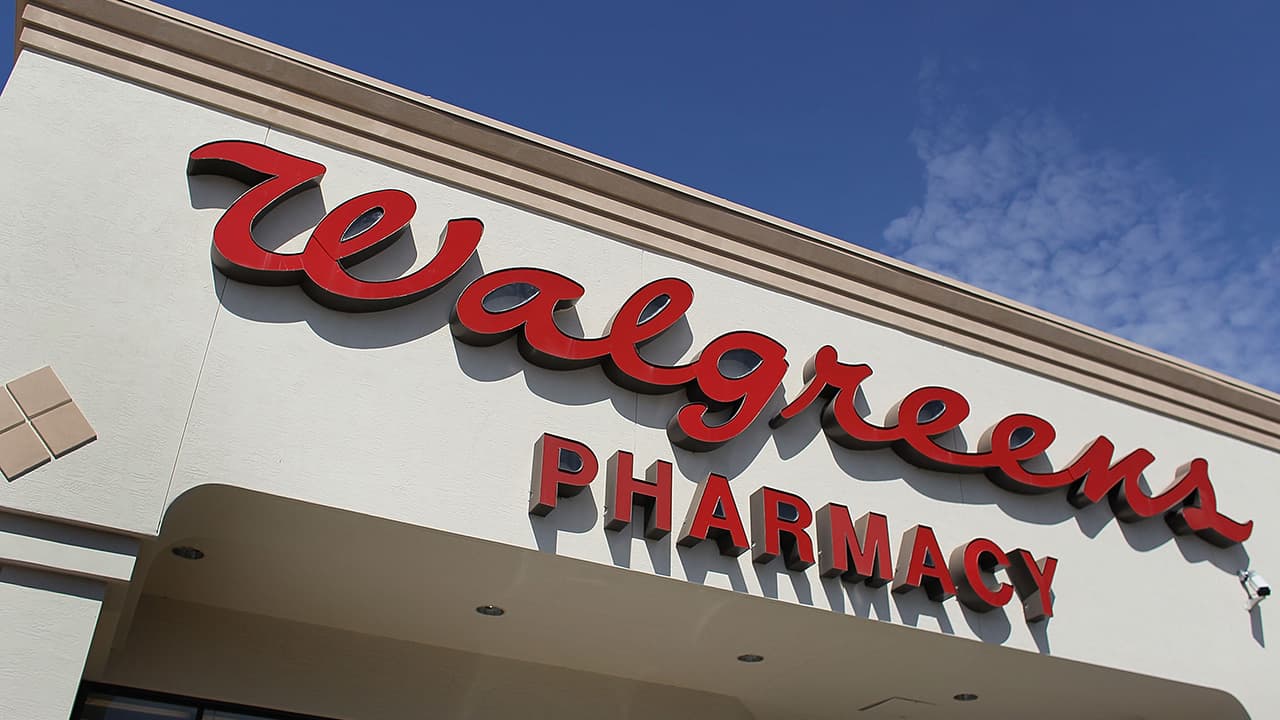 Walgreens to pay up to $350M for filling illegal opioid prescriptions, Justice Department says