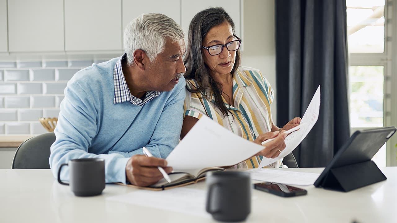 Retirees face staggering 6-figure health care bill when leaving the workforce