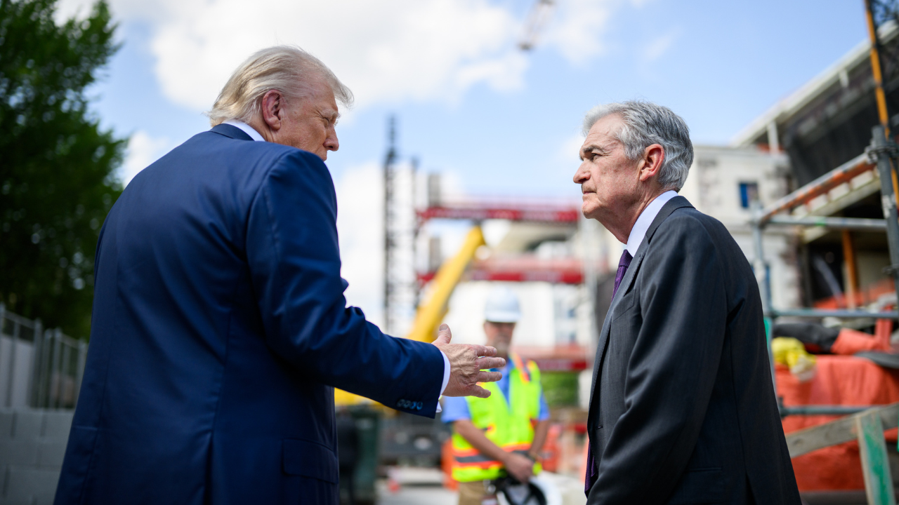Fed's Warsh cracks down on HQ renovation, taps GSA to lead
