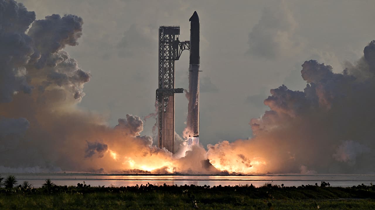 SpaceX launches Starship into orbit for first time ever but cuts mission short