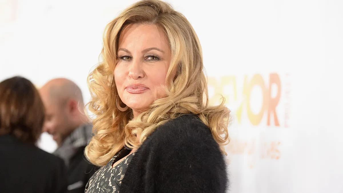 ‘White Lotus’ alum Jennifer Coolidge says her ‘weirdo’ role helped improve her sex life