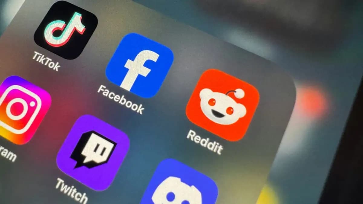 Beware of fake Reddit solutions delivering dangerous malware
