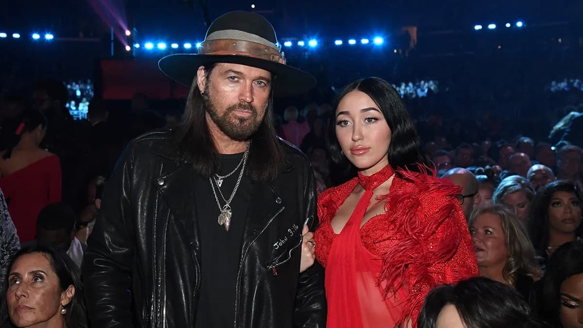 Billy Ray Cyrus’ daughter Noah posts praise for dad’s new music after brother hinted at family rift
