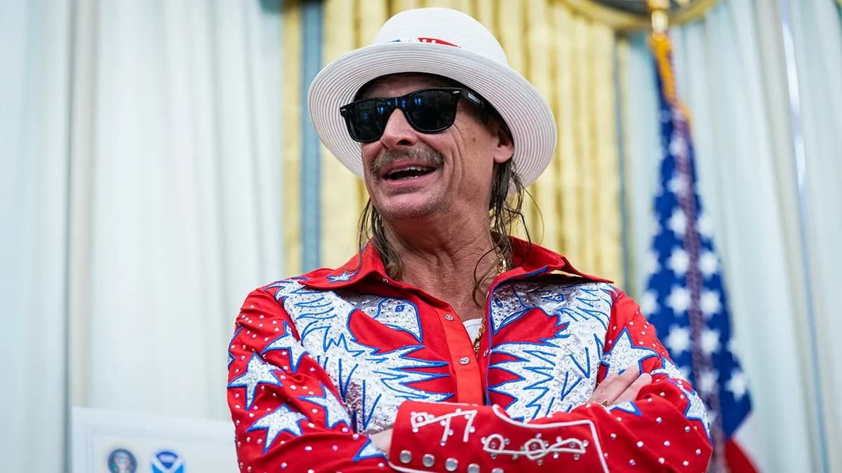 Kid Rock turns heads in Trump Oval Office meeting with bedazzled, patriotic outfit