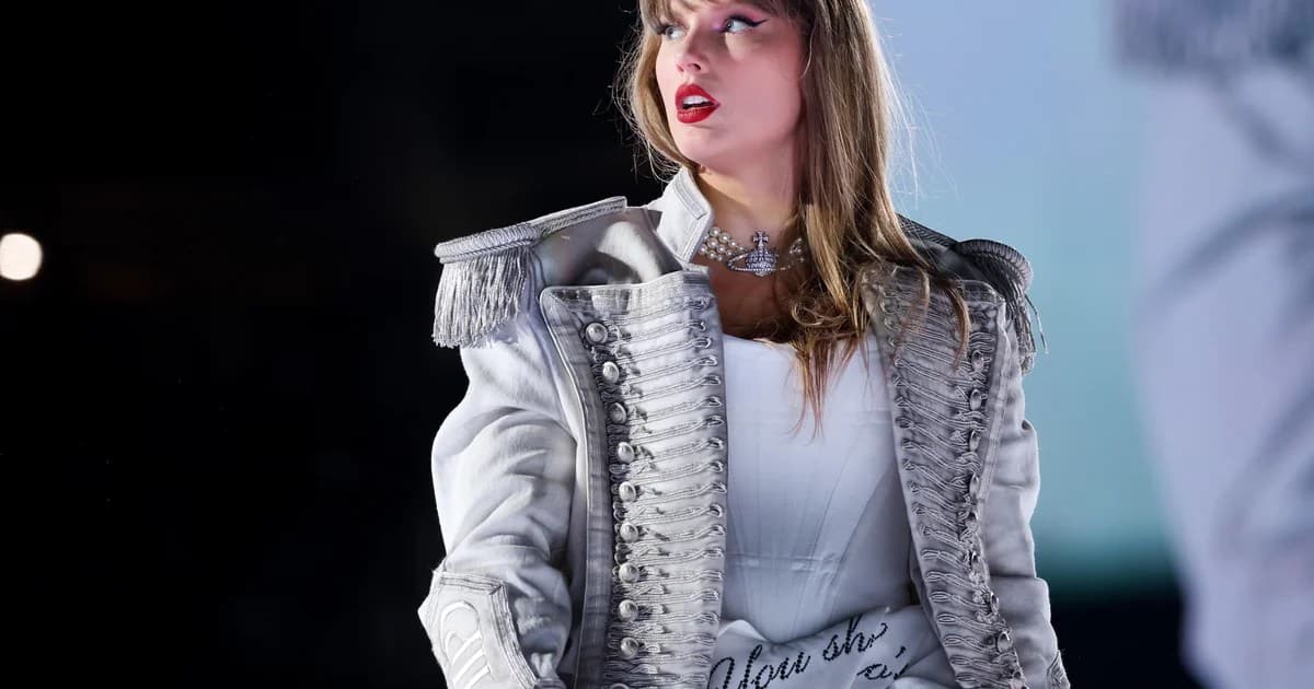 Online ticket thefts target Taylor Swift fans. Here