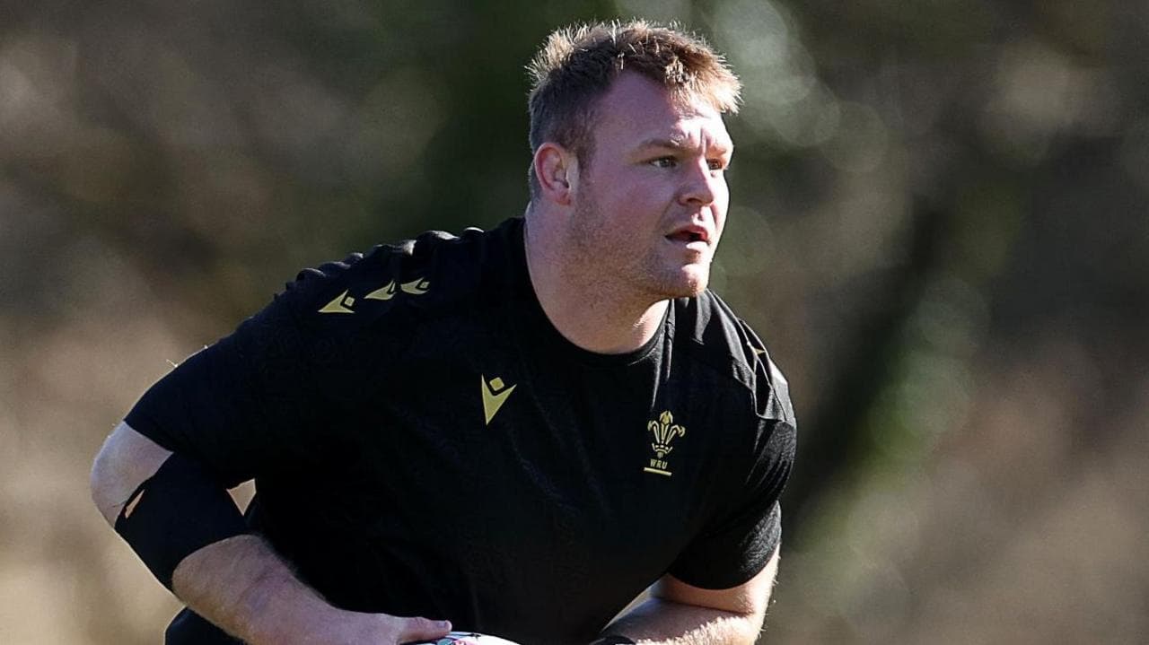 Six Nations: Lake on bench as Wales XV unchanged for Scotland