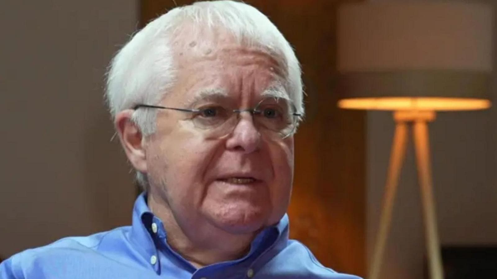 Scarlets director Ron Jones has ‘no faith in WRU’ and says a region should be cut