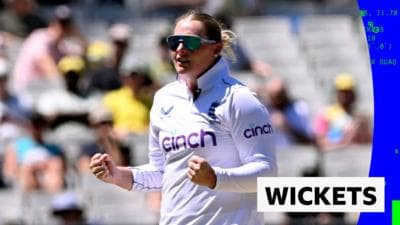 Women’s Ashes 2025: England take last five Australia wickets for 18 runs