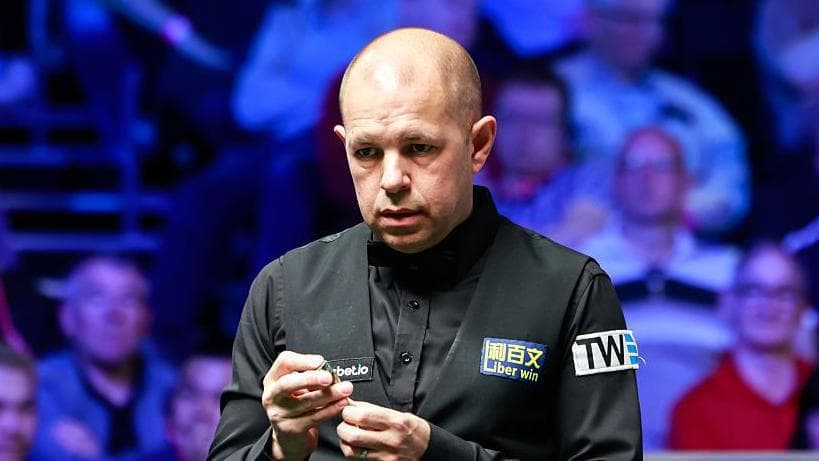 Tour Championship: Judd Trump loses to Barry Hawkins in quarter-finals