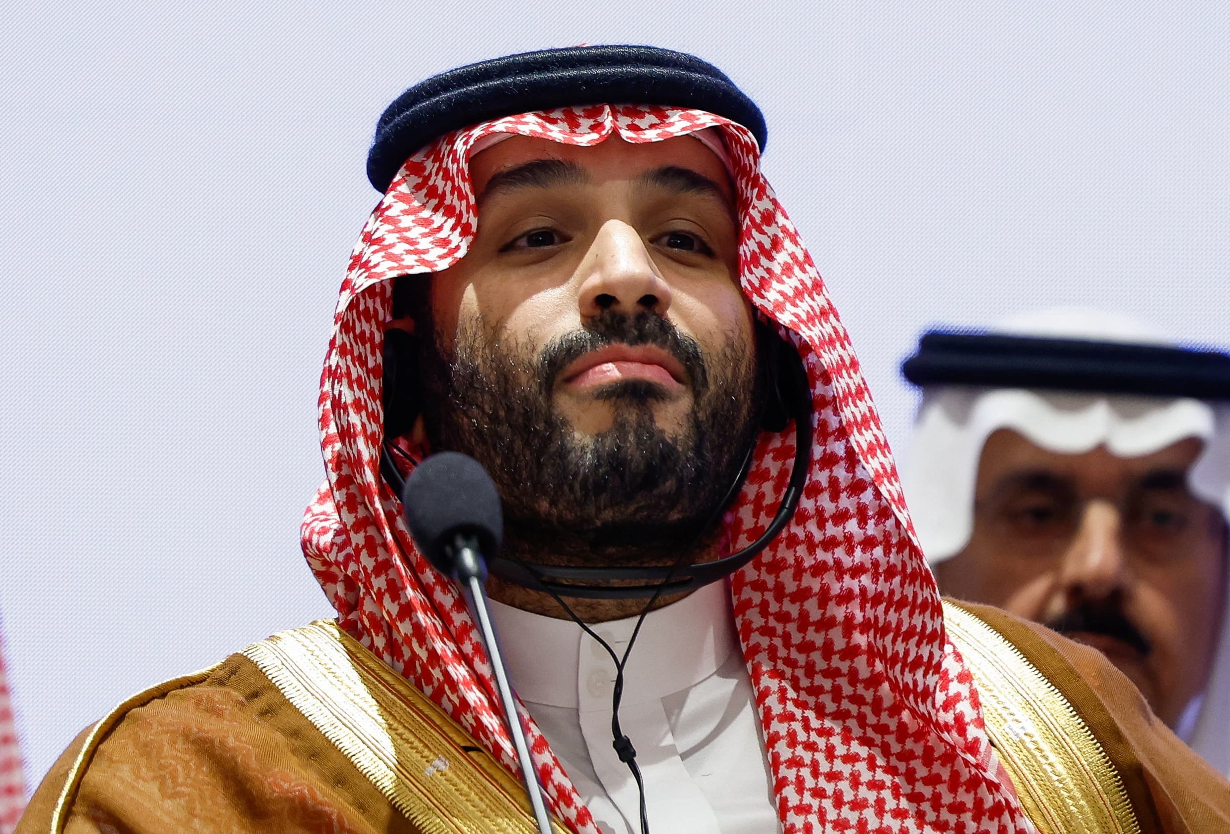 Foreign investors flock to flagship Saudi economic conference — but face less free-flowing cash