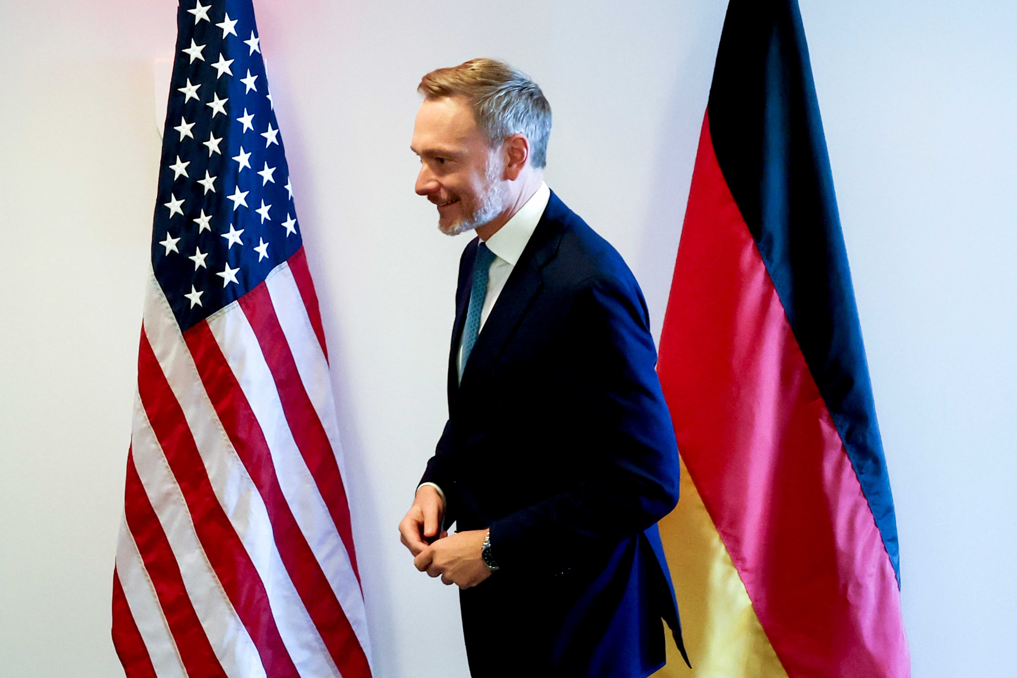 German finance minister warns of retaliation if U.S. kicks off trade war