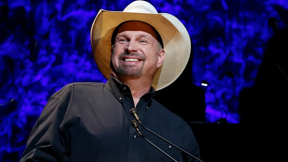Garth Brooks gave up being ‘biggest superstar’ on planet to raise kids in Oklahoma
