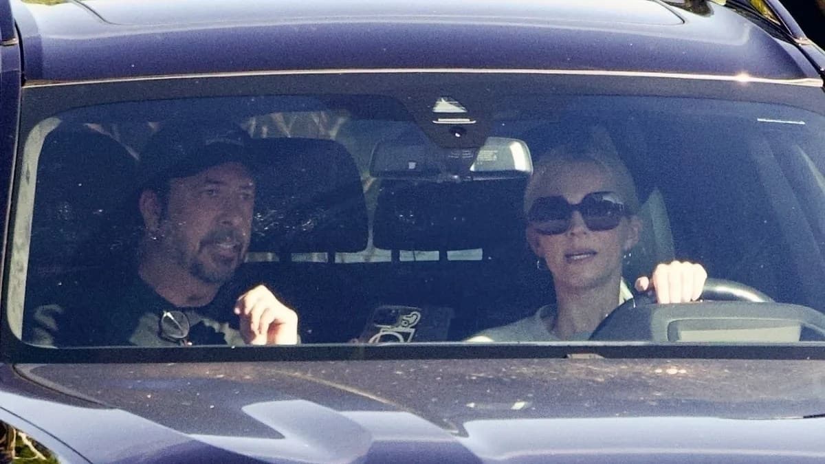 Dave Grohl, wife spotted together for first time since he admitted to fathering child outside marriage