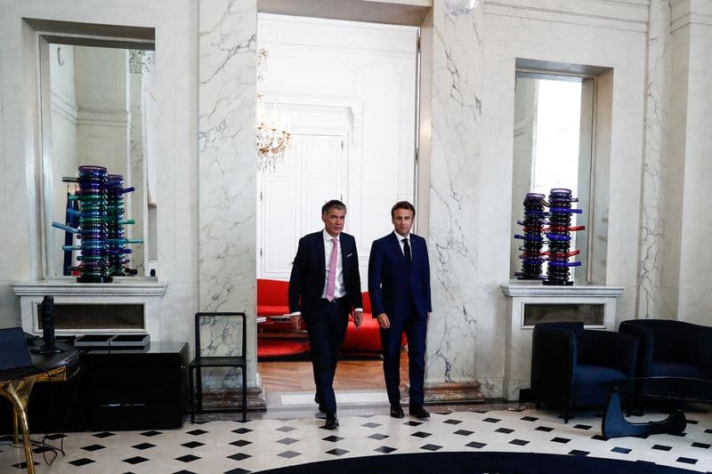 French Socialists talk of “compromise” if Macron names left-wing PM