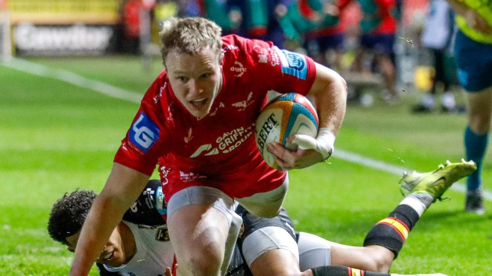 United Rugby Championship: Scarlets secure bonus point win in Dragons derby