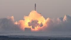 What is Elon Musk's Starship space vehicle?