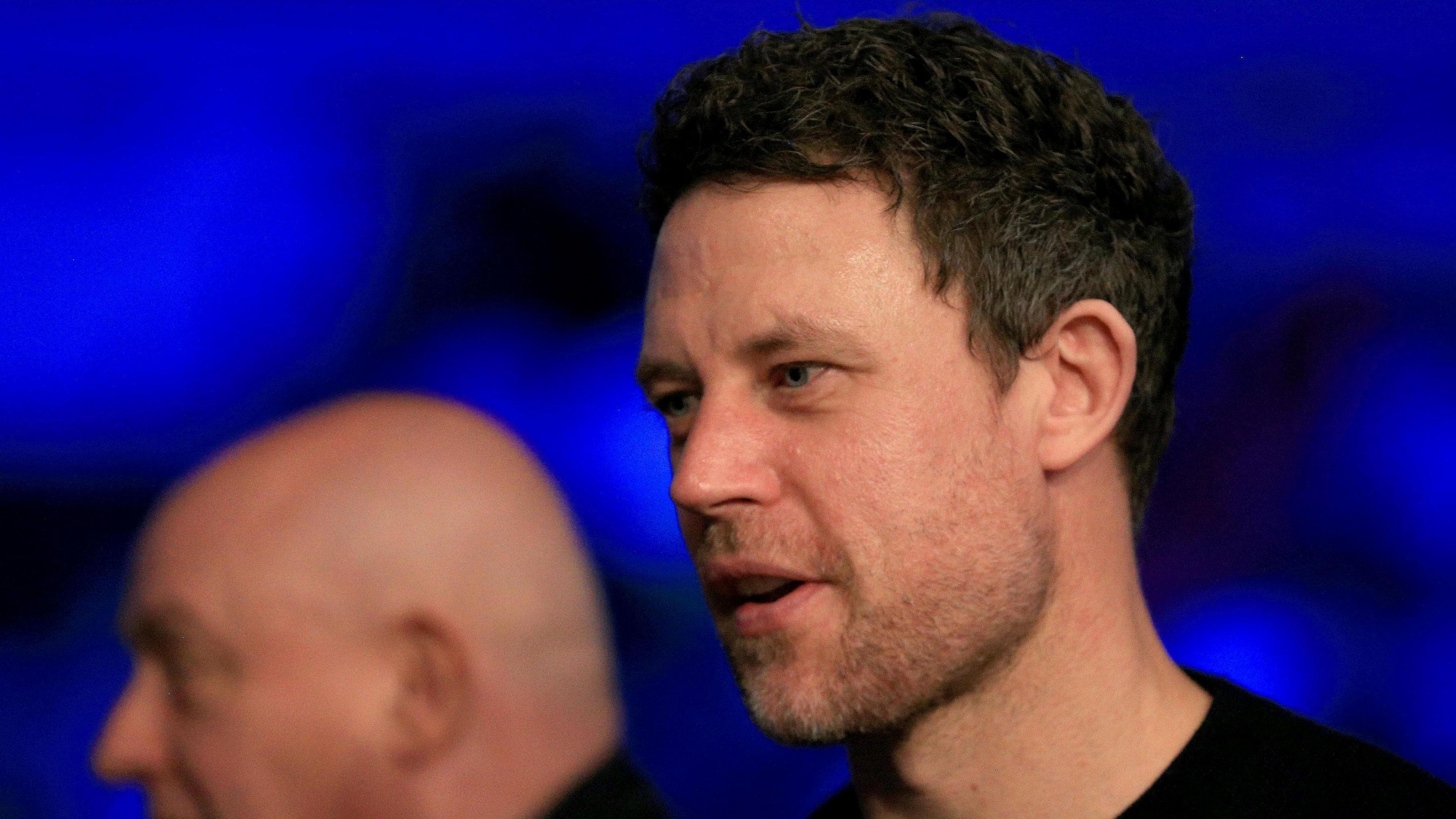 Wayne Bridge v KSI: Former England footballer pulls out of fight after YouTuber ‘crossed the line’ with personal taunts