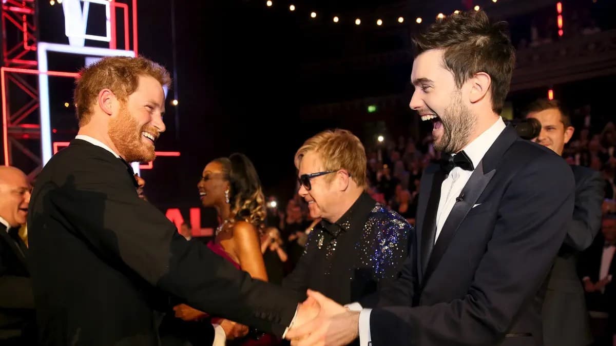 Prince Harry ‘dropped’ his good friends once he started dating Meghan Markle, comedian says