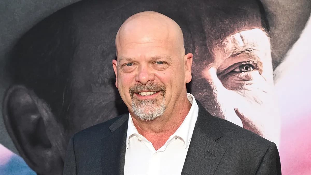 ‘Pawn Stars’ boss Rick Harrison praises Trump for border crackdown after son’s death