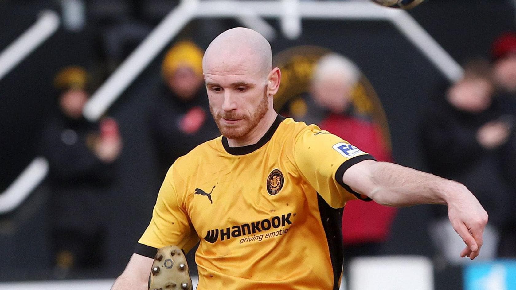 Irish Premiership: Carrick Rangers stun Larne as Glentoran and Glenavon win