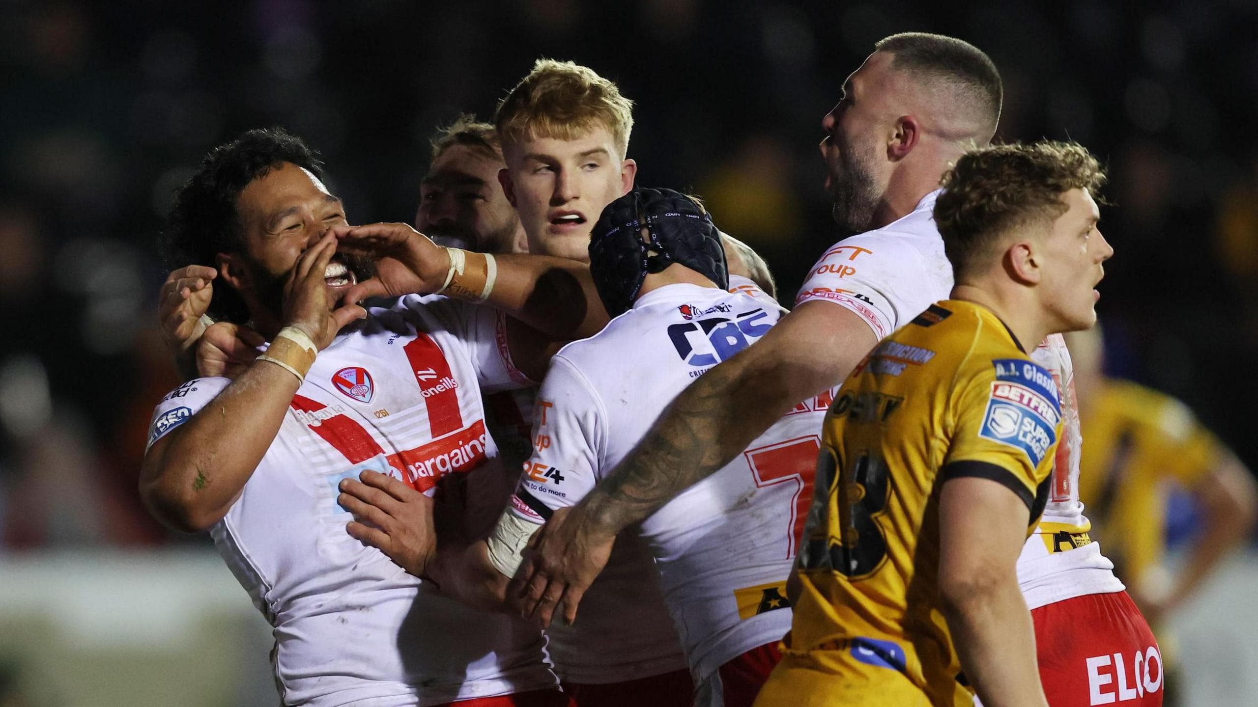 Super League: Castleford Tigers 6-46 St Helens – Saints make it two wins out of two