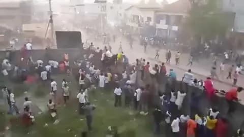 Guinea football crush kills dozens in Nzérékoré