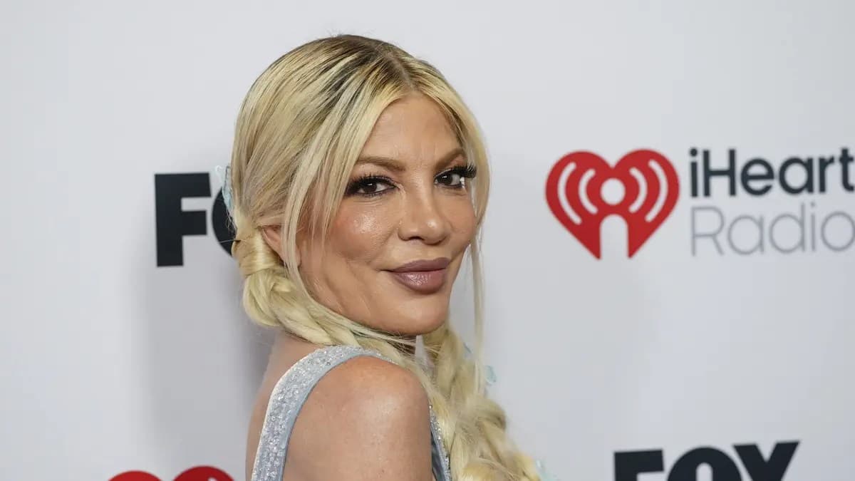 ‘Beverly Hills, 90210’ star Tori Spelling ‘at a loss for words’ over meeting music icon