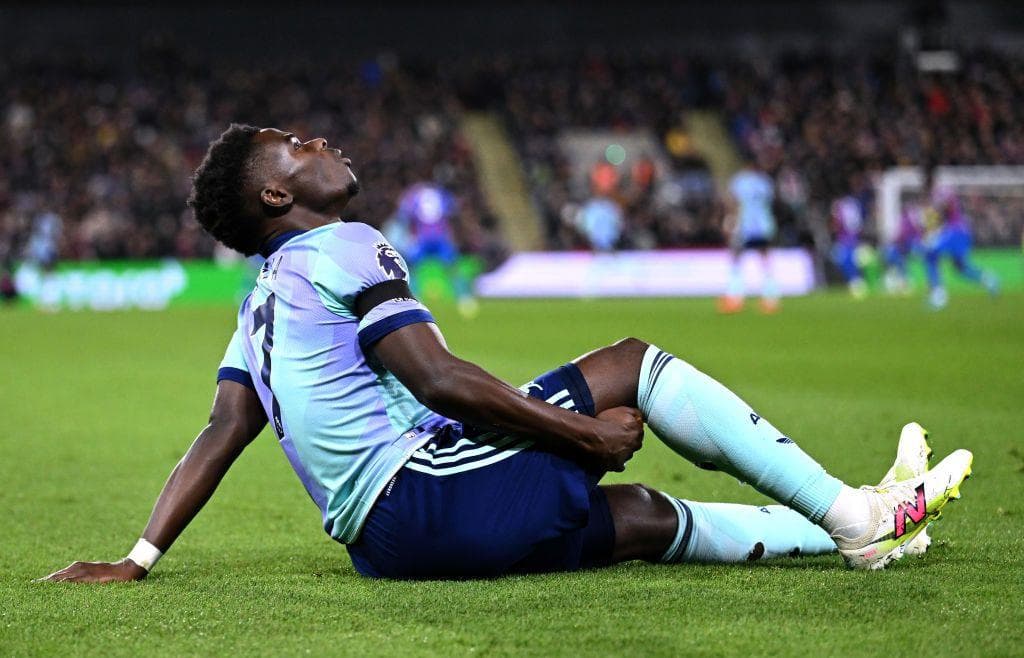 Bukayo Saka: Injured Arsenal winger faces “more than two months” out