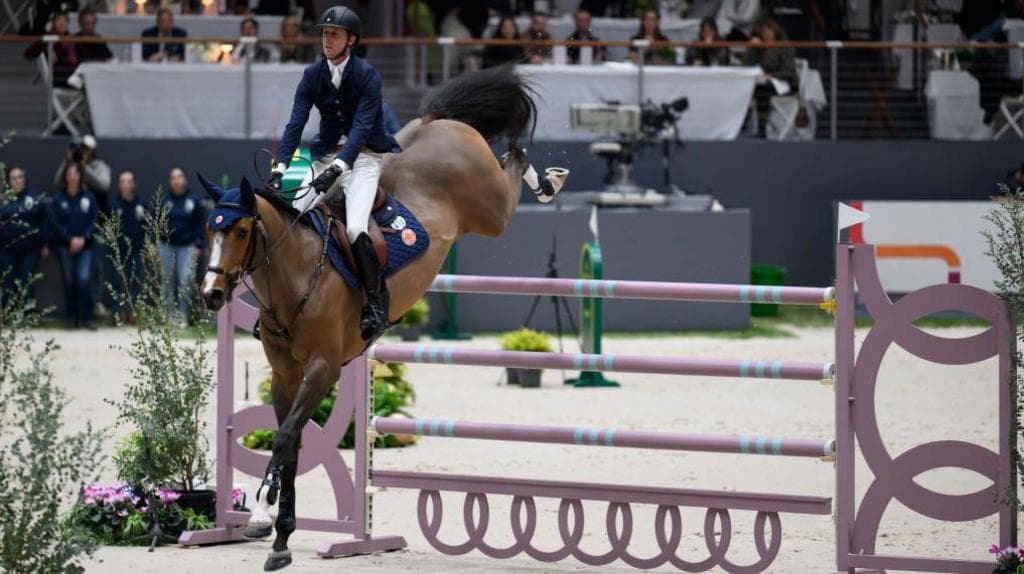 Jumping World Cup: Darragh Kenny beats Ben Maher to be crowned champion in final jump-off