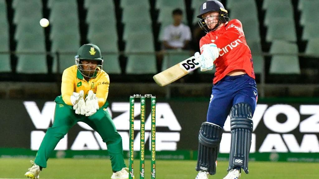 South Africa vs England: Danni Wyatt-Hodge stars as tourists win to seal series