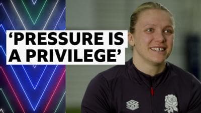 Gladiator Fury meets England captain Zoe Aldcroft: Women’s Six Nations 2025