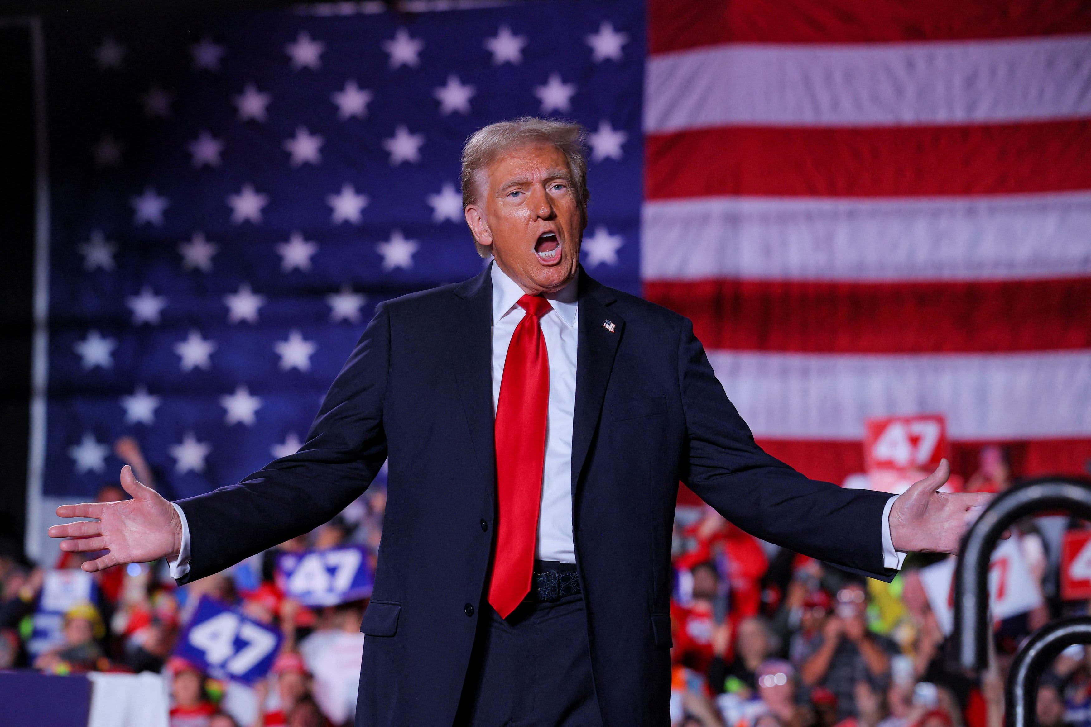 Trump's closing campaign message is hampered by distractions, disconnect