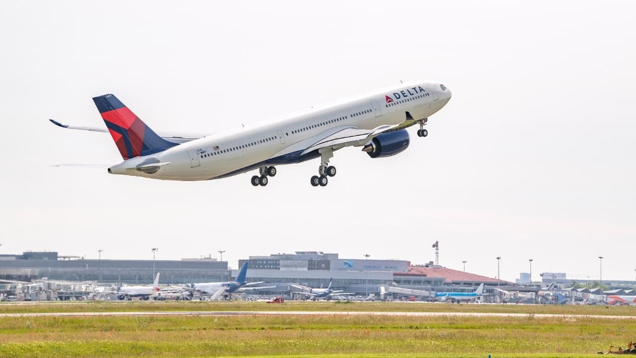 Delta denies using AI to set flight prices after facing congressional criticism from lawmakers