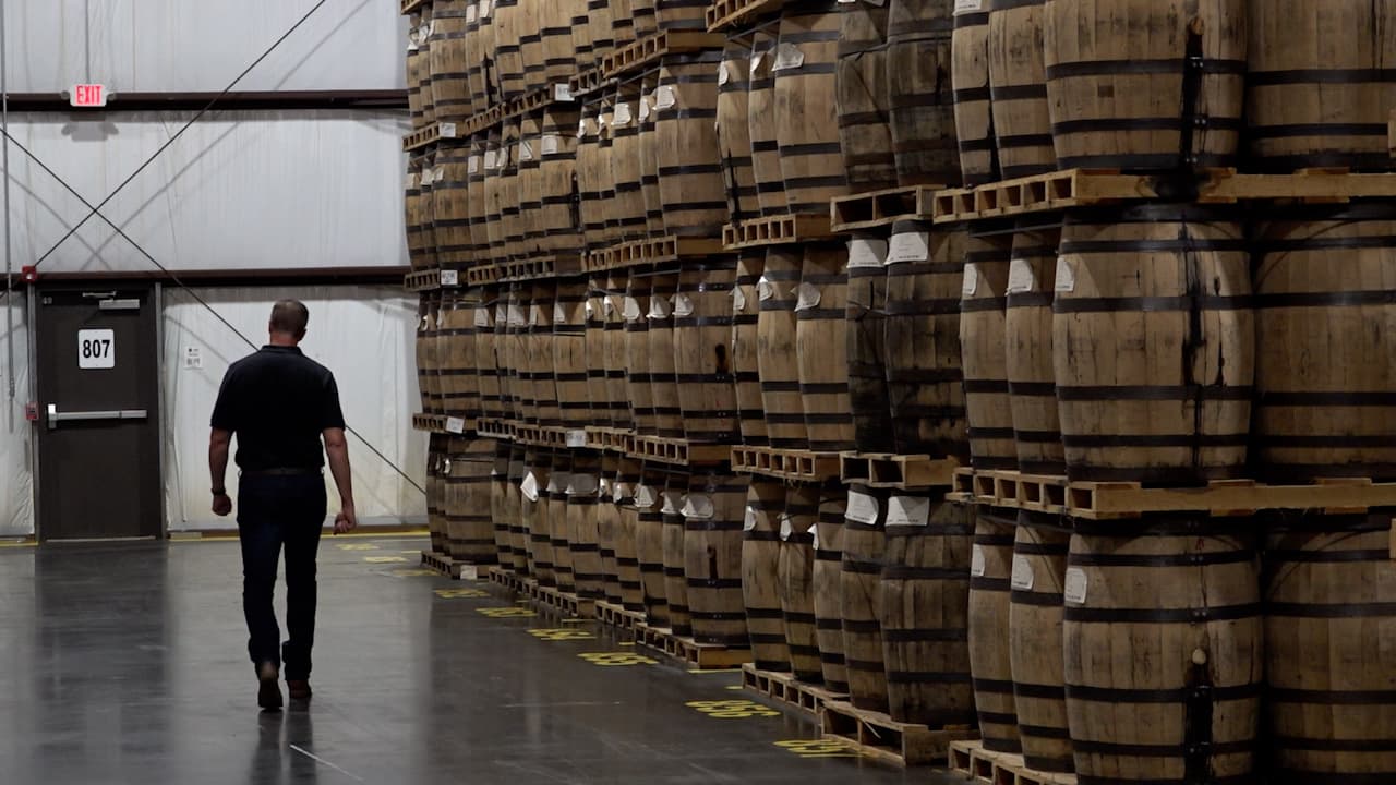 American distillers hoping for favorable trade deals amid Trump's tariffs: 'Industry should be immune'